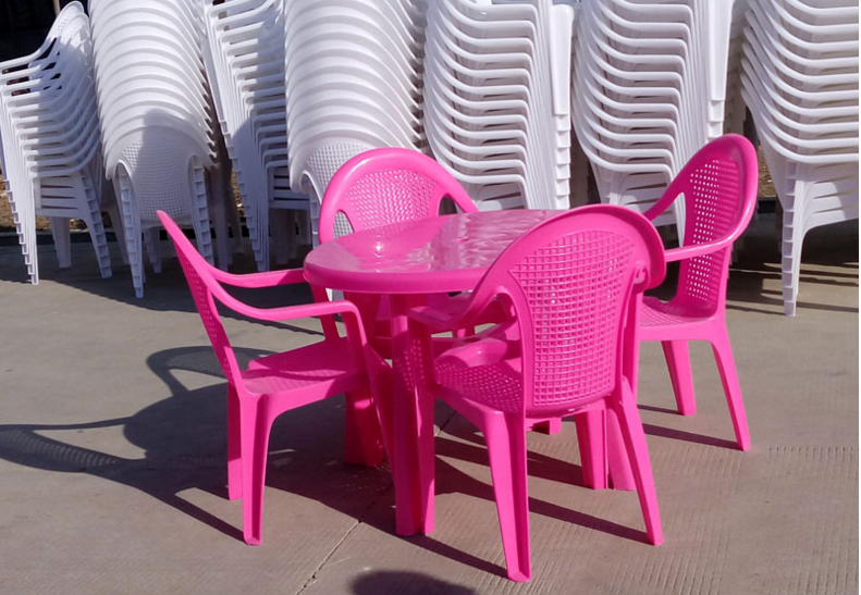 戶外大排檔*塑料桌椅大批發(fā) 山東戶外大排檔*塑料桌椅大批發(fā)