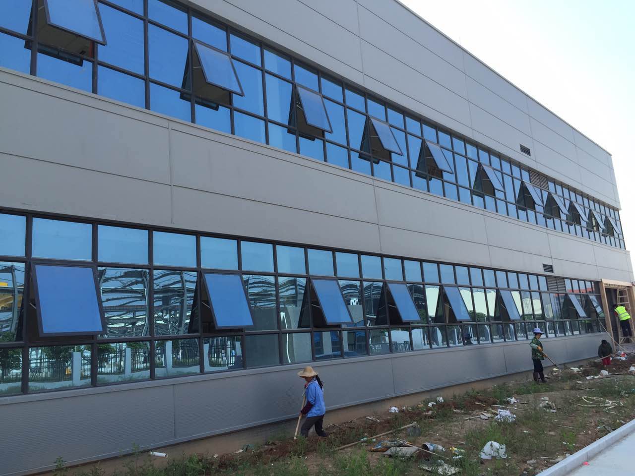 市政基礎(chǔ)地坪工程