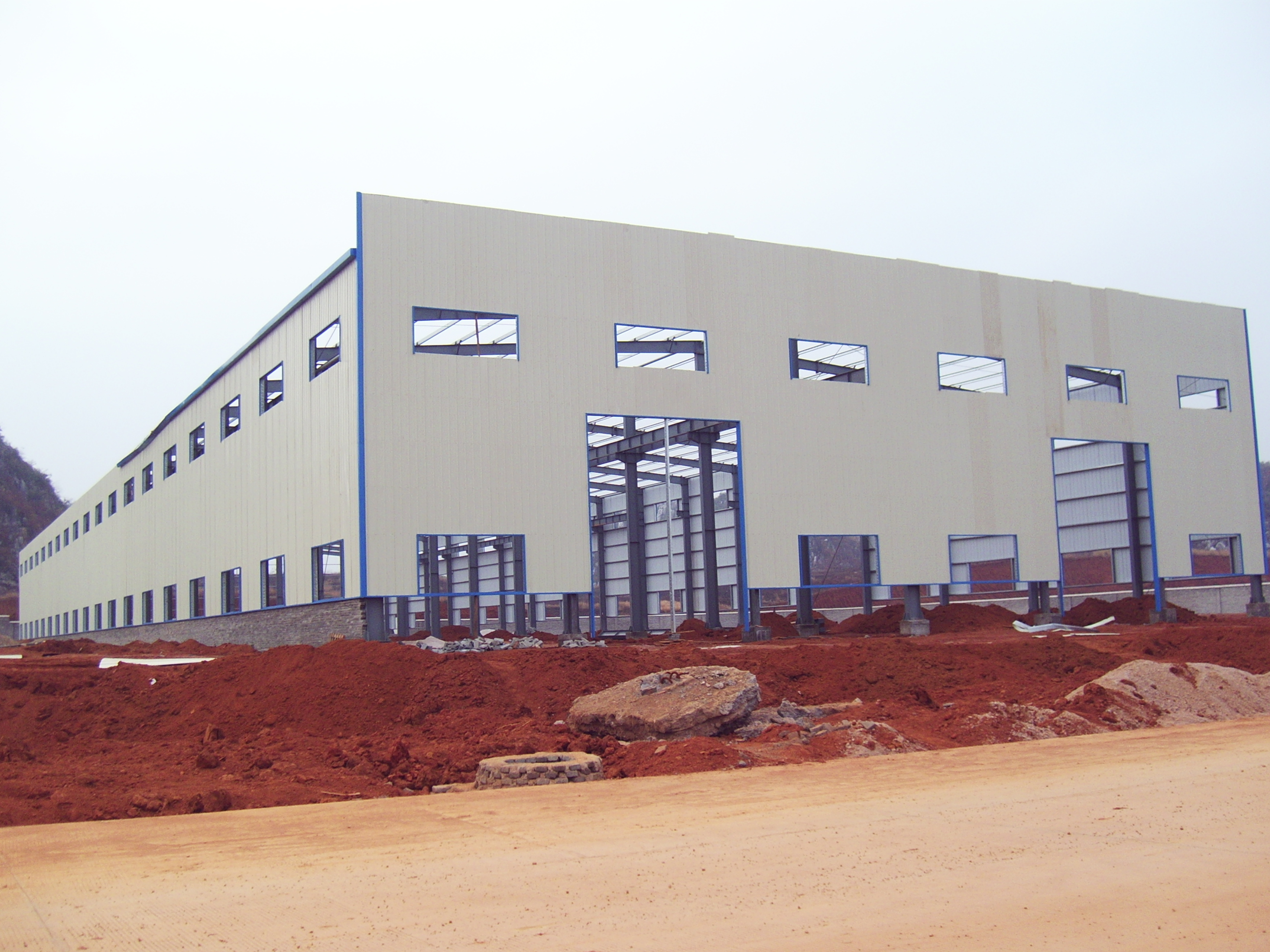 彩鋼板鋼結(jié)構(gòu)房屋能替代傳統(tǒng)房屋嗎