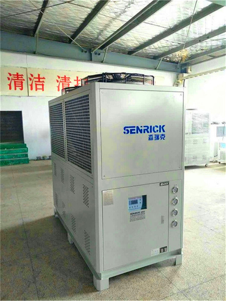 螺桿式低溫冷水、螺桿式低溫冷水機廠家批發(fā)報價、江蘇螺桿式低溫冷水機公司、螺桿式低溫冷水機供應(yīng)商