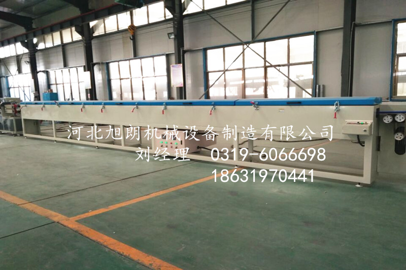 廠家專業(yè)生產(chǎn)硅膠管擠出機(jī)生產(chǎn)線
