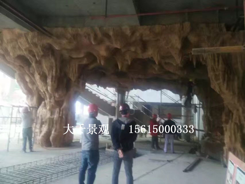 假山假樹水泥仿真制品