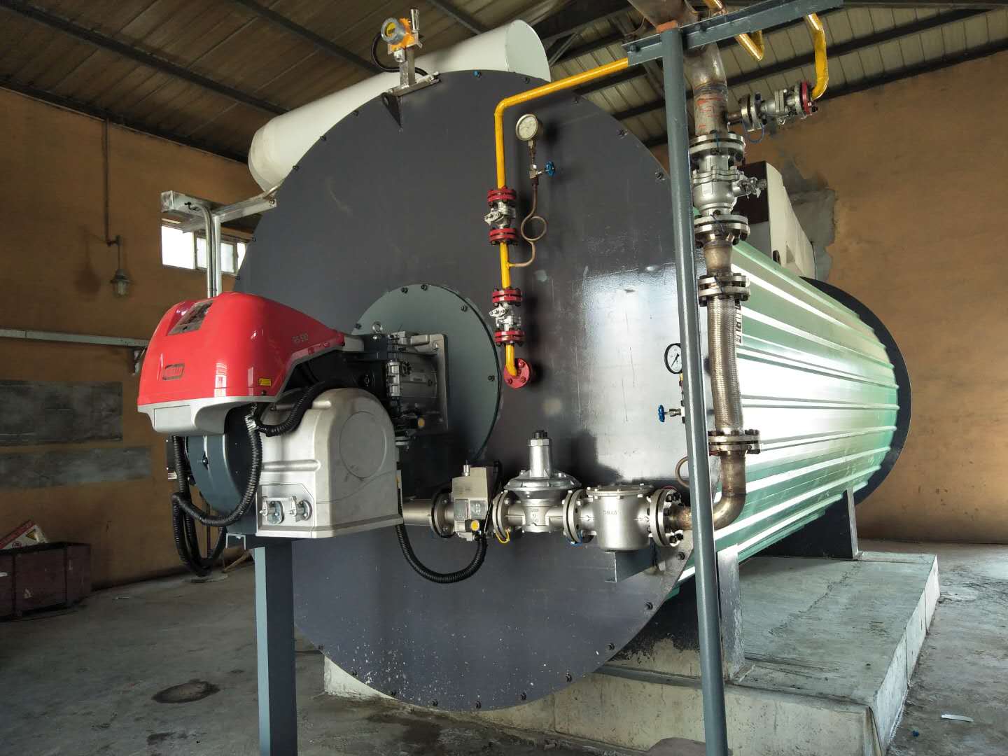 供應(yīng)燃?xì)鈱?dǎo)熱油爐 立式燃?xì)鈱?dǎo)熱油爐