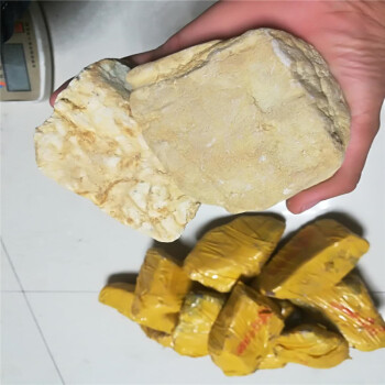 瑞麗姐告―國內*翡翠原石批發(fā)地