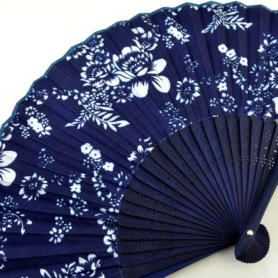 扇子女式折扇頭青扇骨女士烏鎮(zhèn)藍(lán)布女扇工藝竹質(zhì)扇工藝品廠家批發(fā)