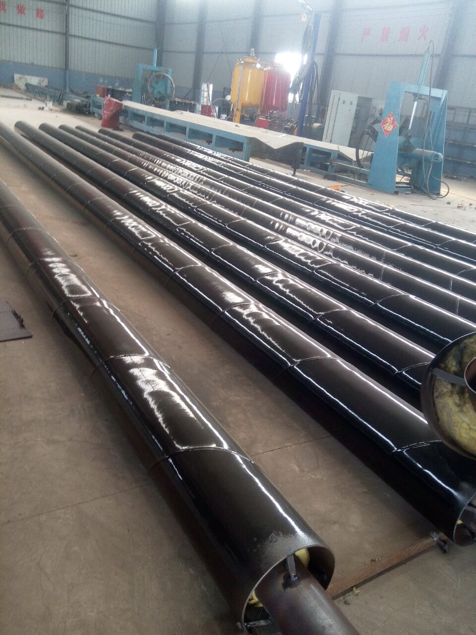 直埋式鋼套鋼巖棉保溫蒸汽管道