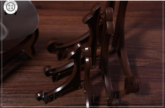 10寸加厚 獎(jiǎng)牌 臺(tái)灣亞克力仿木制木質(zhì)盤架普洱茶餅架獎(jiǎng)牌證 書展示架鐘表禮品贈(zèng)品普洱茶餅工藝品架 禮品架