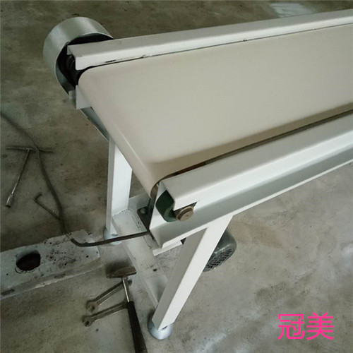 各種型號(hào)鏈板式輸送機(jī)  各種型號(hào)皮帶式輸送機(jī)  各種型號(hào)提升機(jī)   各種型號(hào)網(wǎng)帶式輸送機(jī)