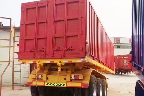 山東倉柵式半掛車 半掛車價(jià)格 自卸半掛車供貨商
