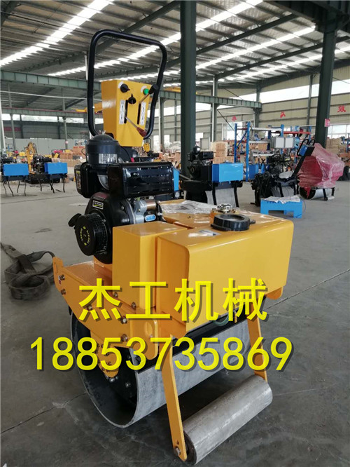 供應(yīng)小型壓路機(jī)型號(hào) 座駕式壓路機(jī)廠家 小型壓路機(jī)廠家