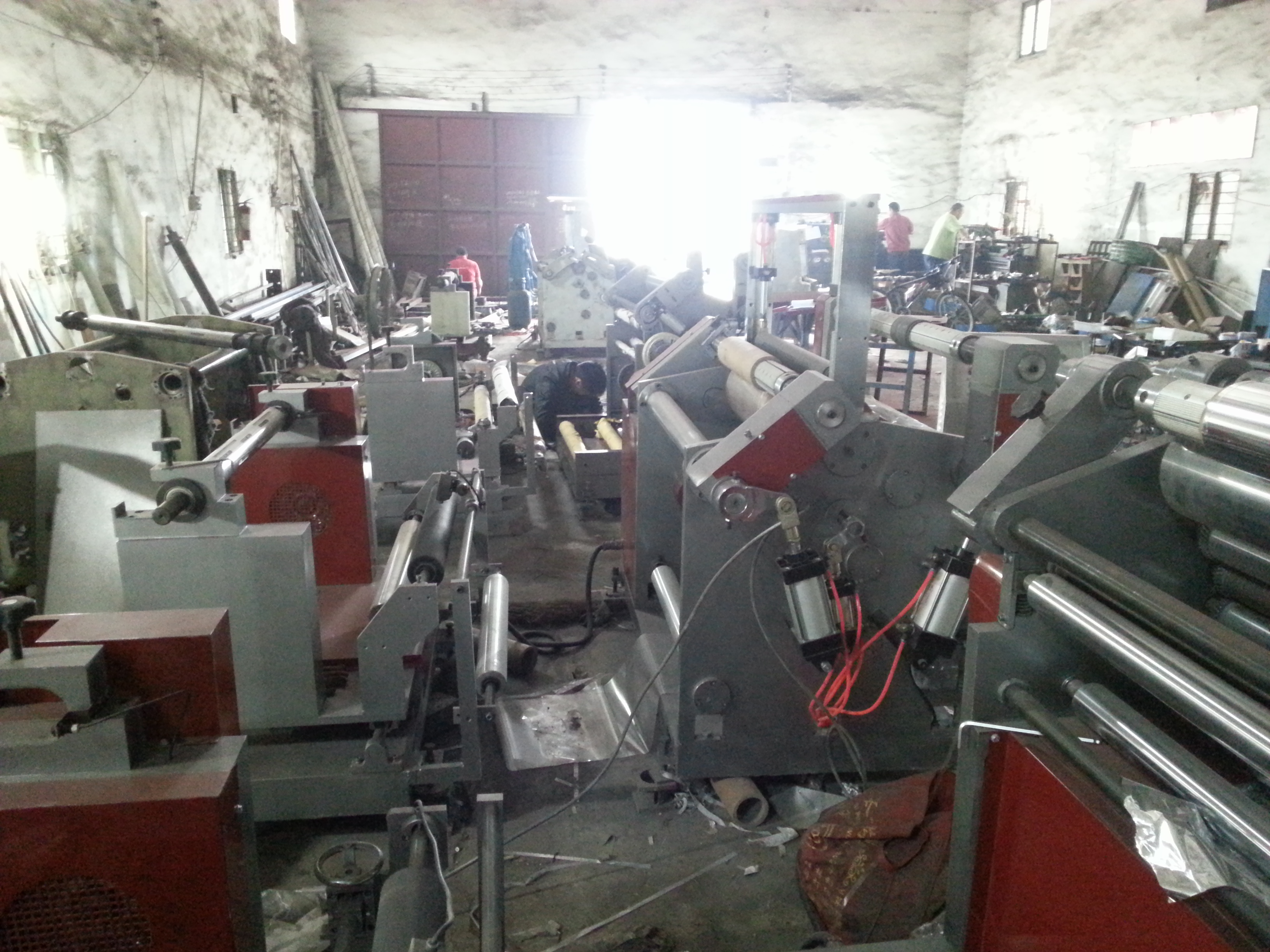 高精密表面高速分切機(jī) 供應(yīng)表面卷取式分切機(jī)