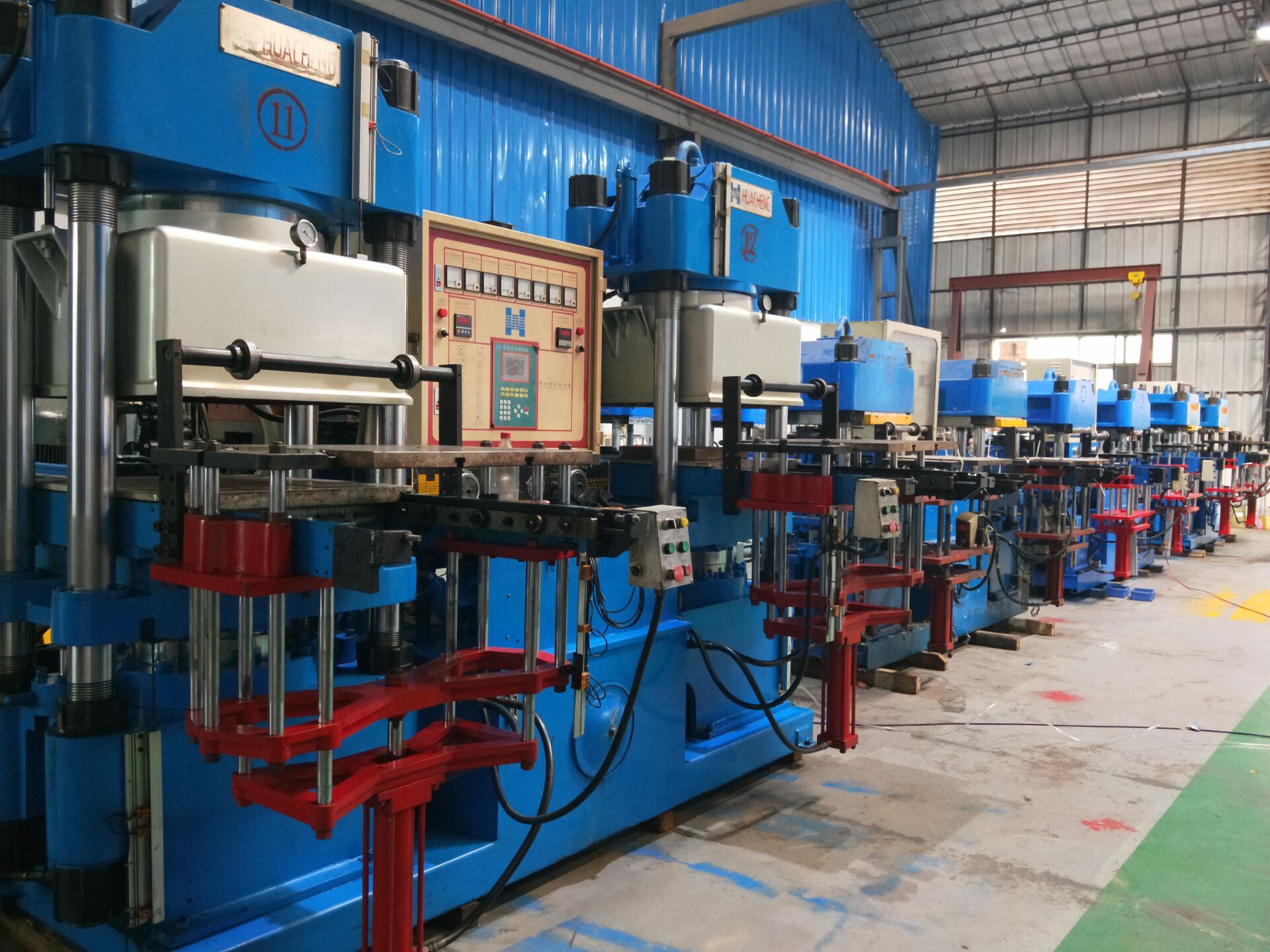 二手平板自動硫化機(jī)