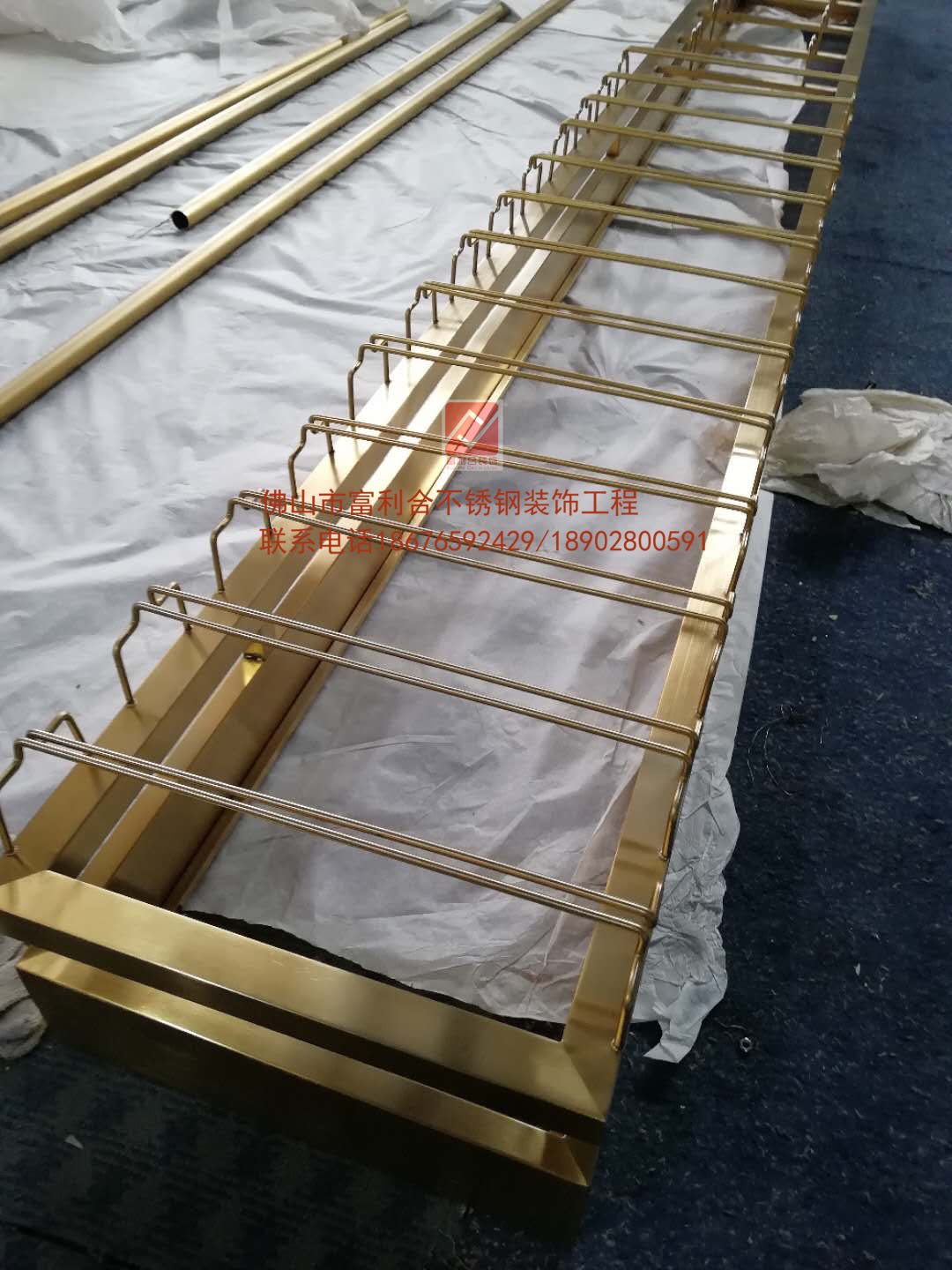 不銹鋼玫瑰金酒柜定制廠家，不銹鋼紅酒柜定制 酒柜定制