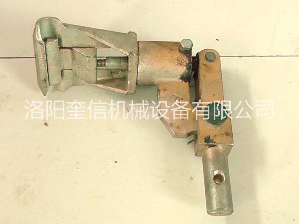 礦山猴車報(bào)索器抱鎖器煤礦架空乘人裝置報(bào)索器鉤瓦報(bào)索器卡鋼絲繩