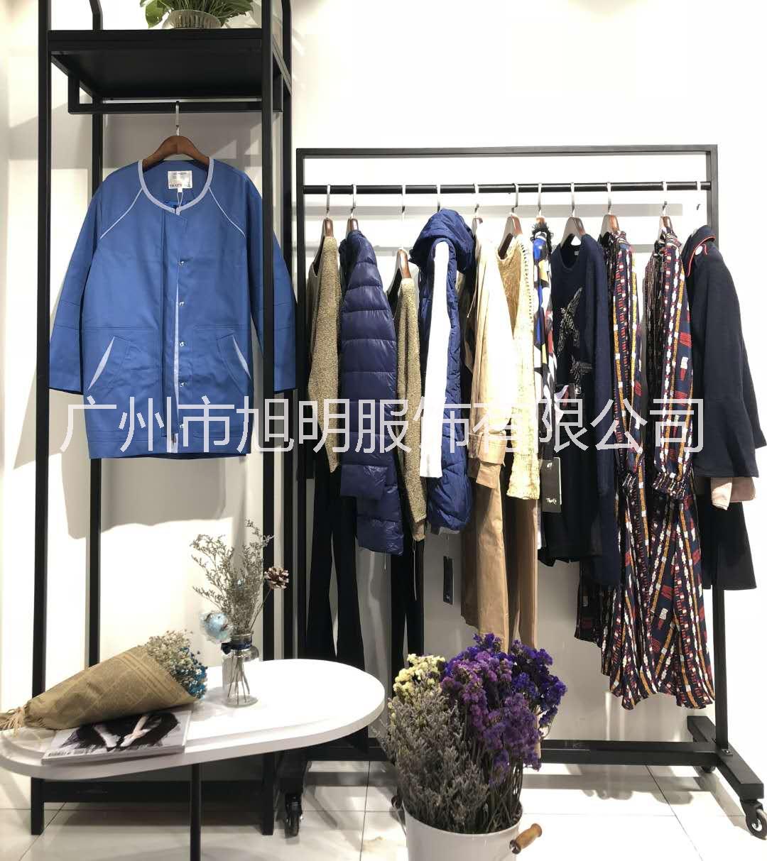 一三國際秋冬深圳一三國際時尚女裝*折扣庫存批發(fā)市場