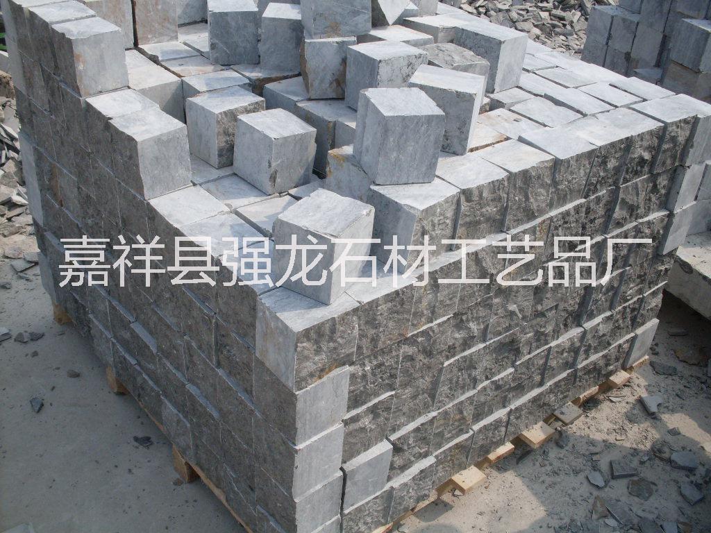 供應青石廣場磚、青石步磚、青石馬蹄石、青石踏步石、青石跳步石、廣場青石仿古磚、天然青石磚、天然青石板