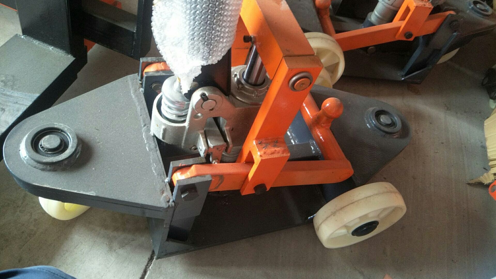 供應(yīng)A字架牽引車