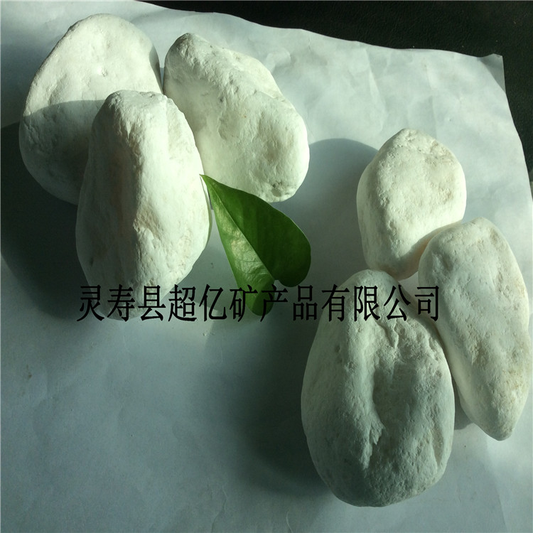 超億礦產(chǎn)批發(fā)園林綠化白色鵝卵石 機(jī)制鵝卵石 景觀裝飾用的白色石子
