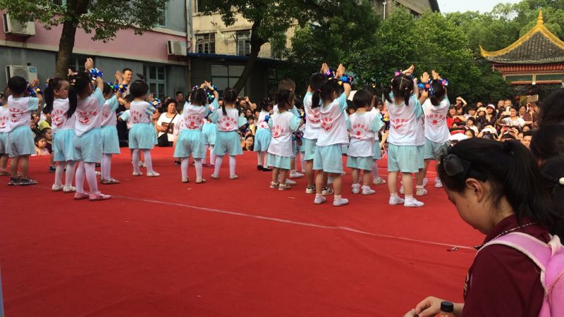 南昌幼兒園活動(dòng)場(chǎng)地布置   南昌活動(dòng)策劃公司  幼兒園活動(dòng)場(chǎng)地布置費(fèi)用