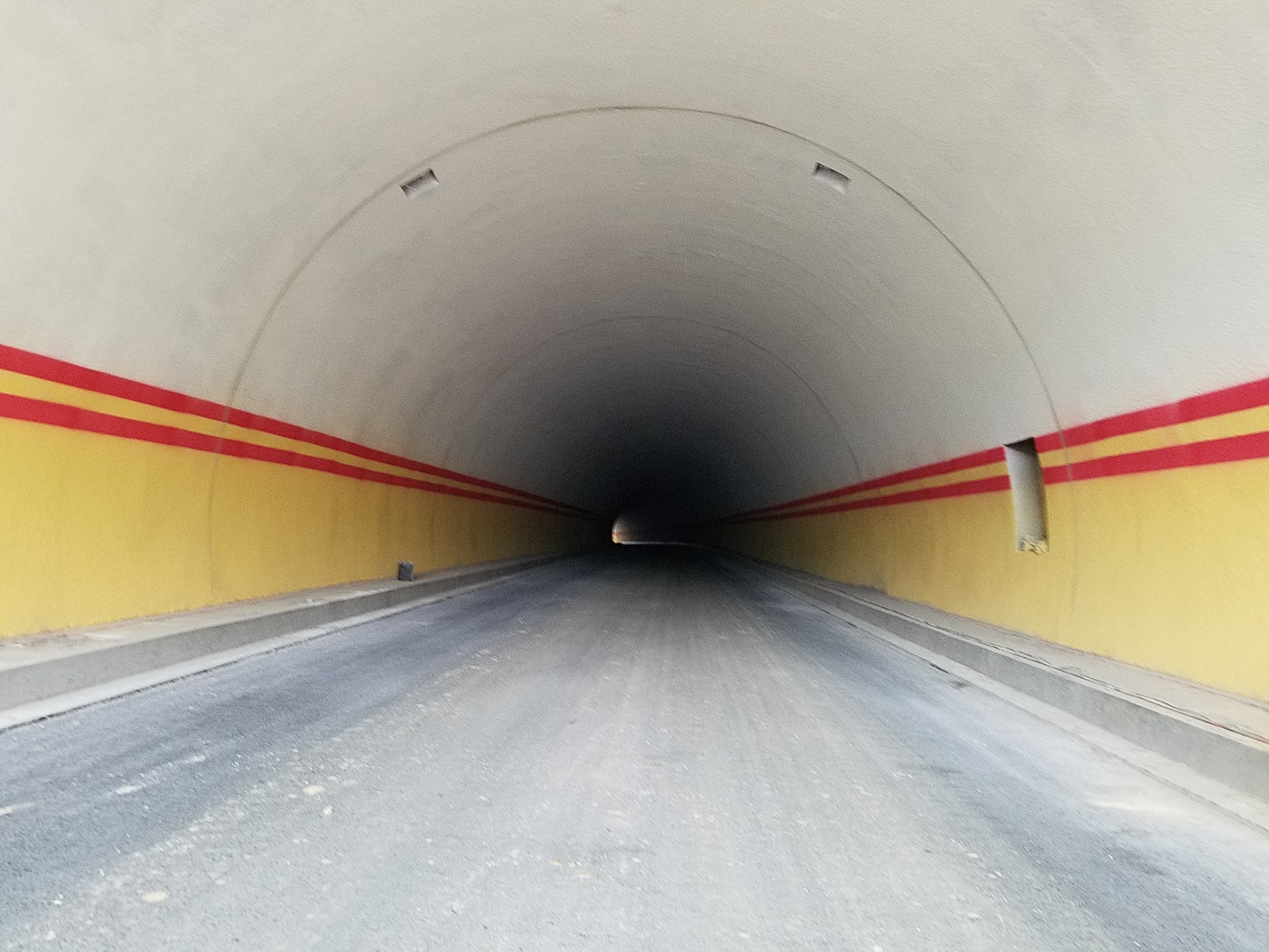 內(nèi)蒙古包頭隧道防火涂料廠家特價