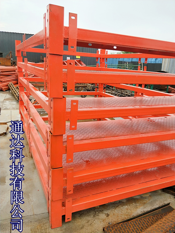 建筑施工安全梯籠 通達(dá)廠家定制生產(chǎn)框架式梯籠 新型80梯籠 組合梯籠 批發(fā)*