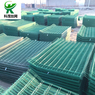雙邊絲護欄網(wǎng)護欄網(wǎng)現(xiàn)貨護欄網(wǎng)批發(fā)護欄網(wǎng)定做