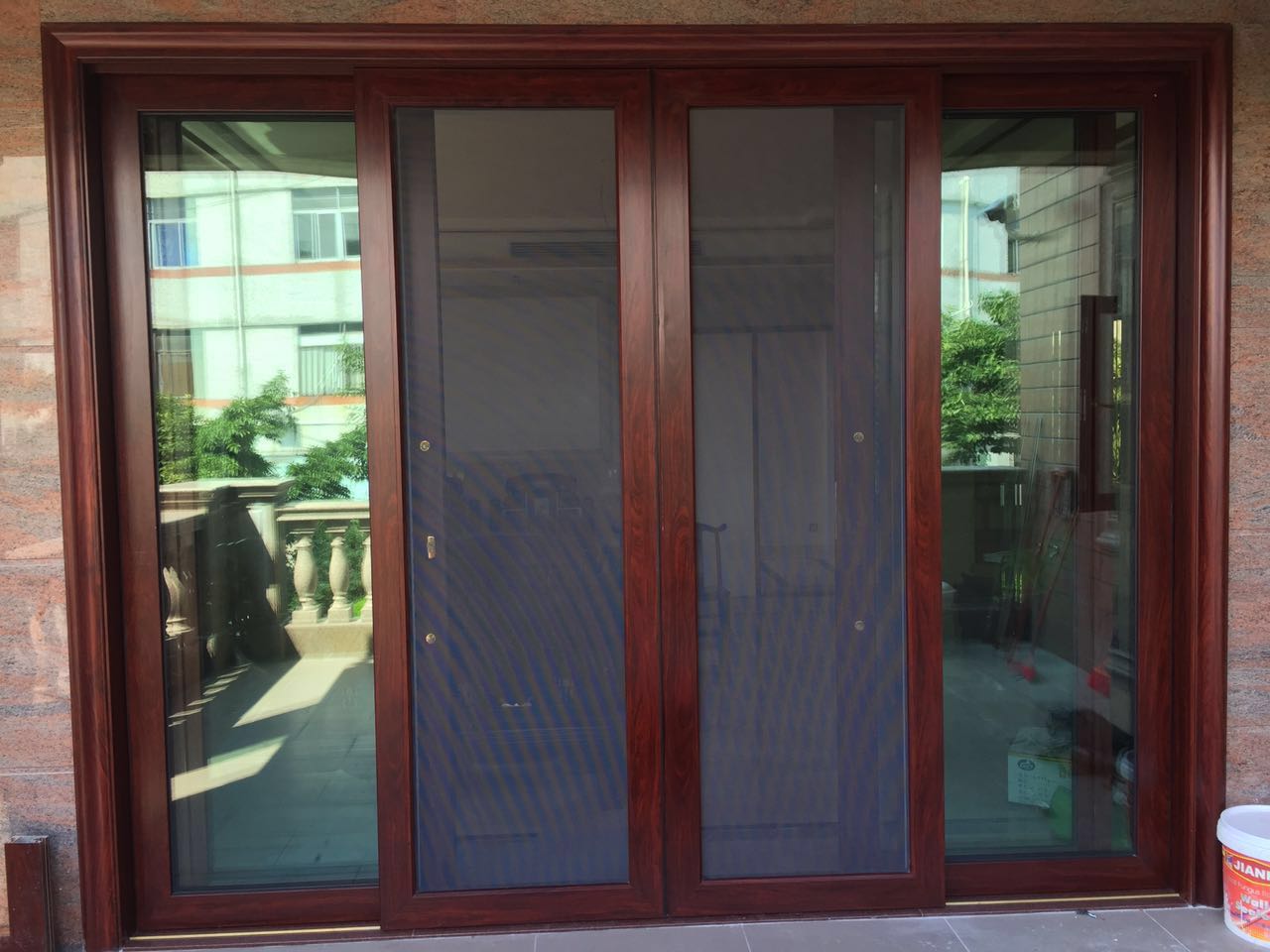 家用推拉門_鋁合金推拉門_佛山推拉門廠家_陽臺推拉門_佛山推拉門價格