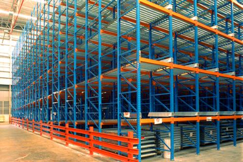 中山廠家制作 中山*倉(cāng)儲(chǔ)貨架 重力式貨架