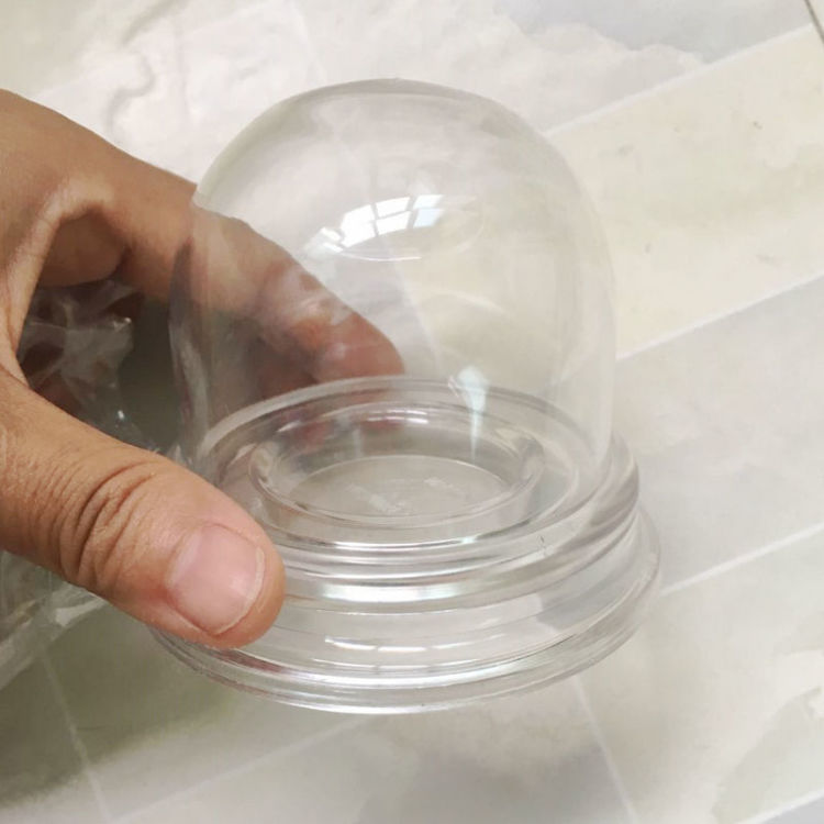 上海塑料模具廠家生產(chǎn)汽車內(nèi)部裝飾件，透明裝飾件，塑料外殼生產(chǎn)，  汽車內(nèi)飾件