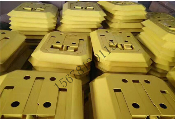 新款加厚防壓車位鎖一體成型南寧一八角手動(dòng)車位鎖生產(chǎn)廠*銷售 車位八角鎖