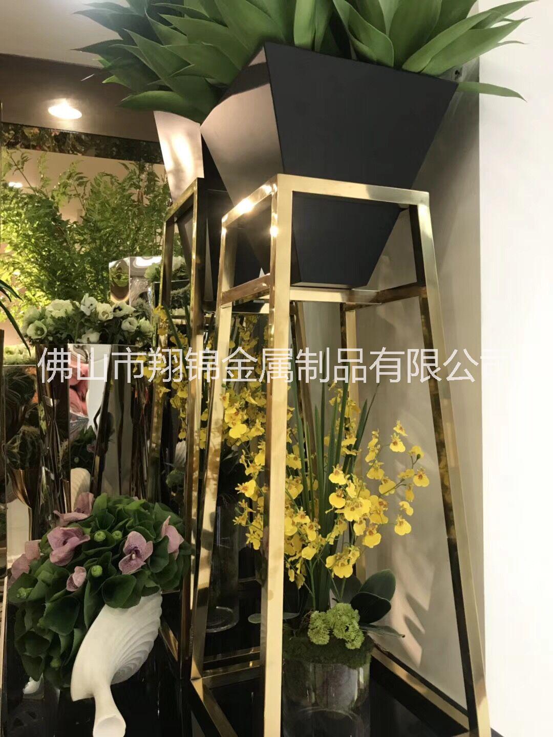 廠家定制鈦金鏡面不銹鋼花瓶 酒店大堂盆景盆栽擺設(shè)