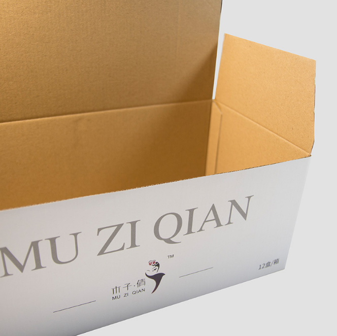 彩箱定做 瓦楞紙箱定做 快遞彩箱定做 彩印紙箱定制 彩色包裝盒 快遞彩箱廠家 廣州快遞彩箱 廣州快遞彩箱廠家 白云彩箱