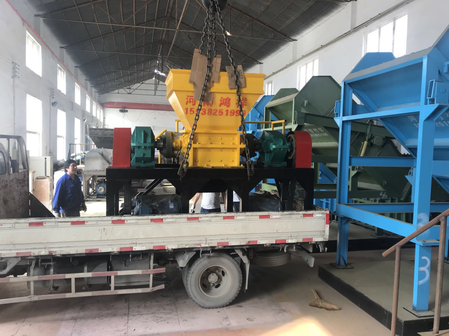 多功能塑料撕碎機(jī)專業(yè)定制 廠家直銷