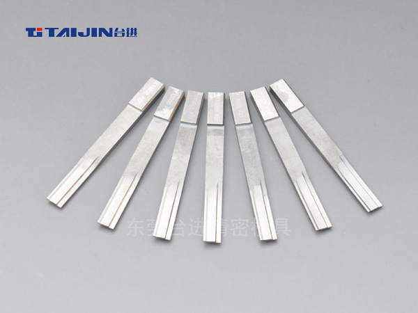 日本光學(xué)研磨機(jī) pg對(duì)外加工 光學(xué)曲線研磨 東莞臺(tái)進(jìn)精密模具配件加工