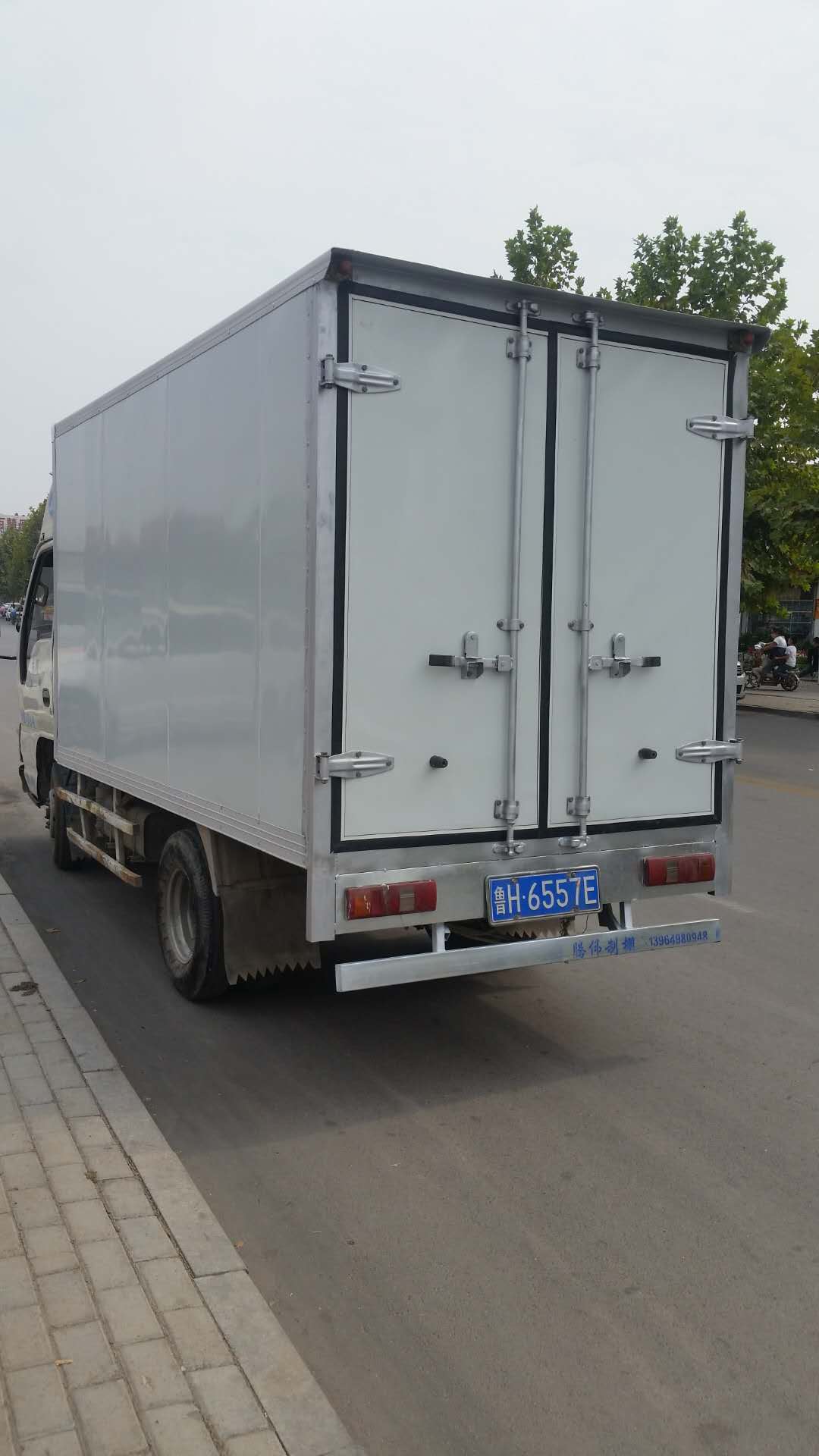 供應(yīng)保溫箱 集裝箱 車用集裝箱 車用保溫箱 物流集裝箱 曲阜集裝箱供應(yīng)商 山東集裝箱廠家