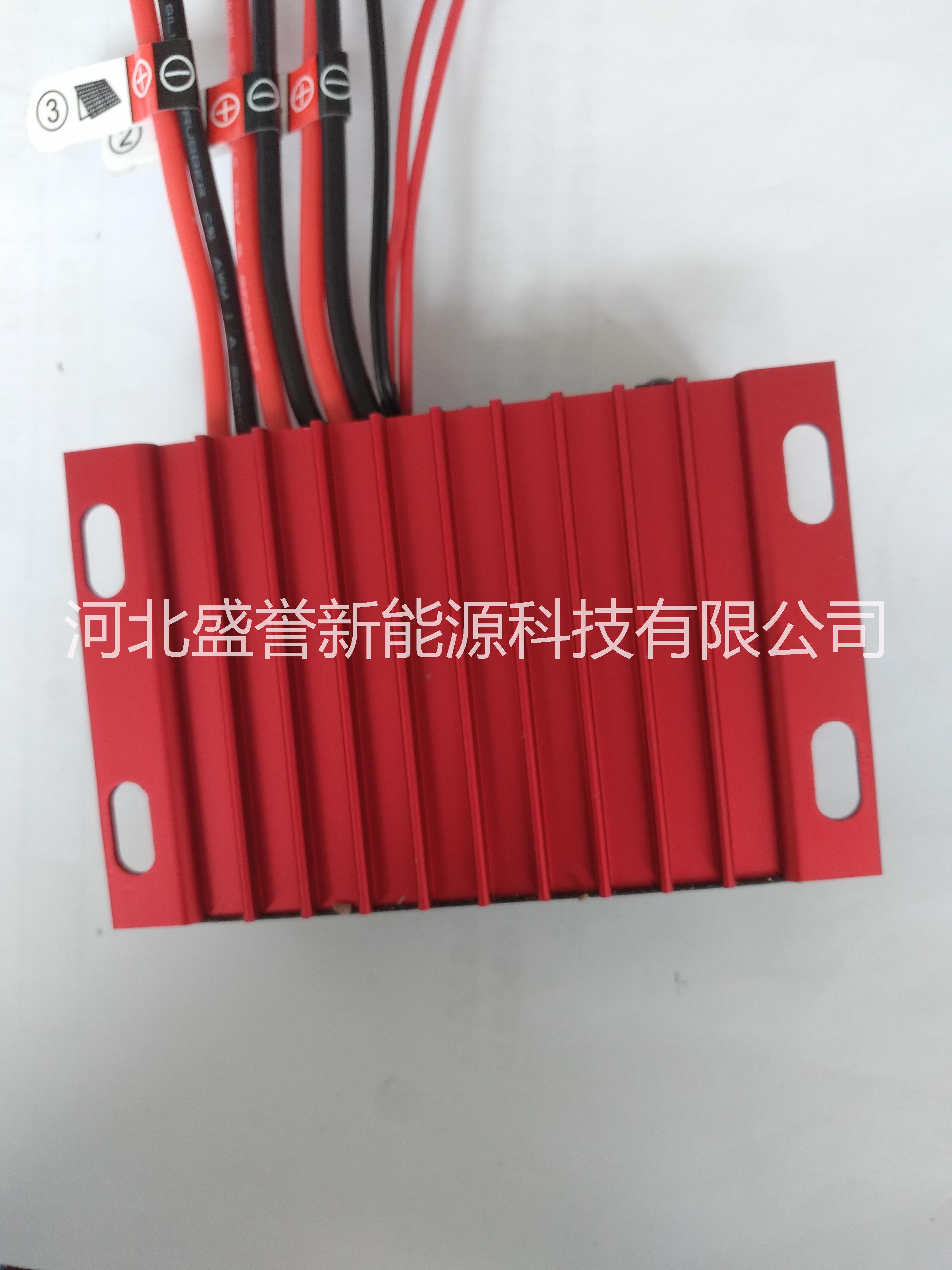 大量供應(yīng)陽(yáng)光盛譽(yù)3010升壓型太陽(yáng)能控制