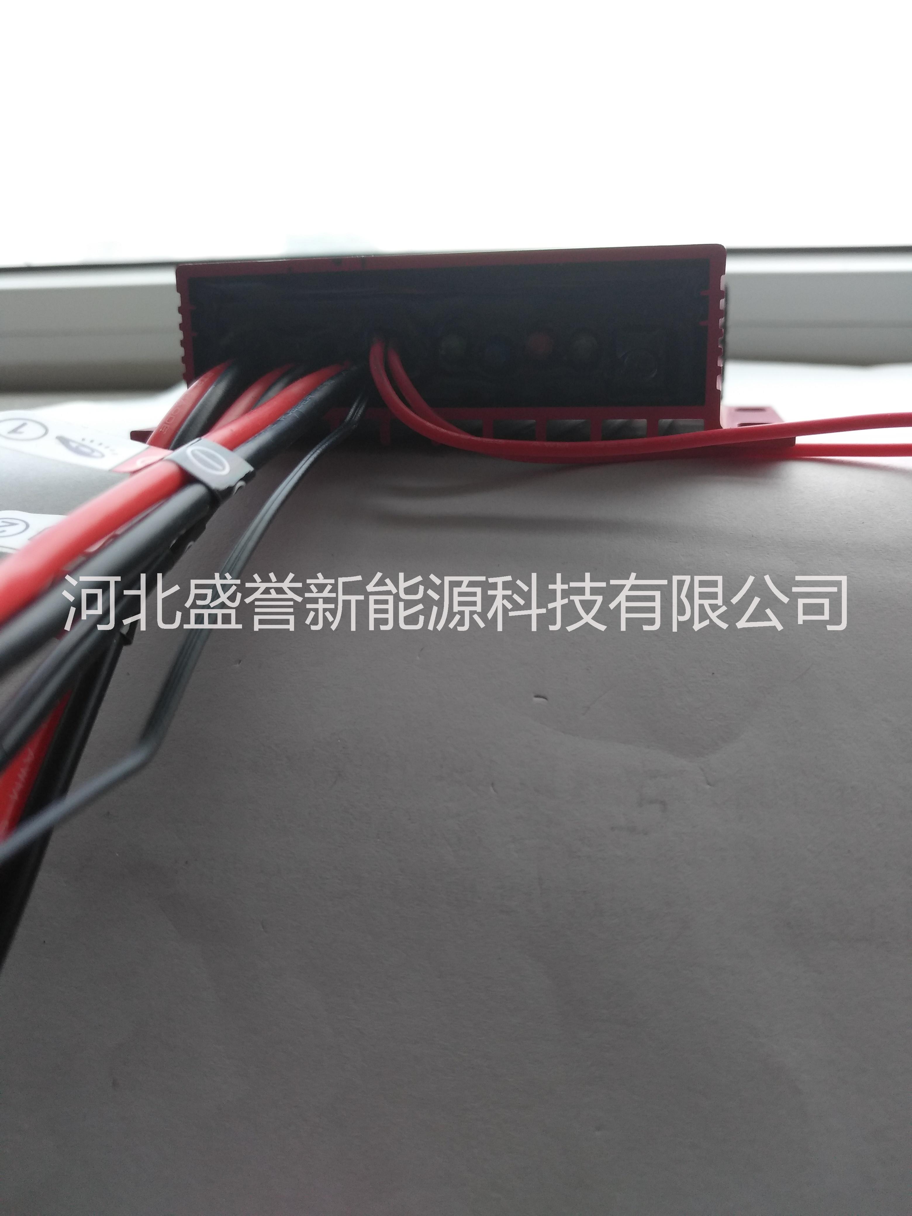 廠家直銷 陽光盛譽(yù)1005-3升壓恒流一體太陽能控制器