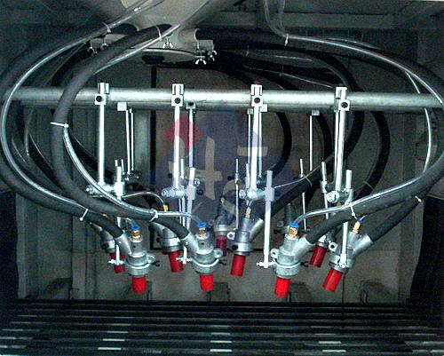 鑫隆廠家直銷*率低損耗的全自動通過多功能除銹噴砂機 /全自動噴砂機