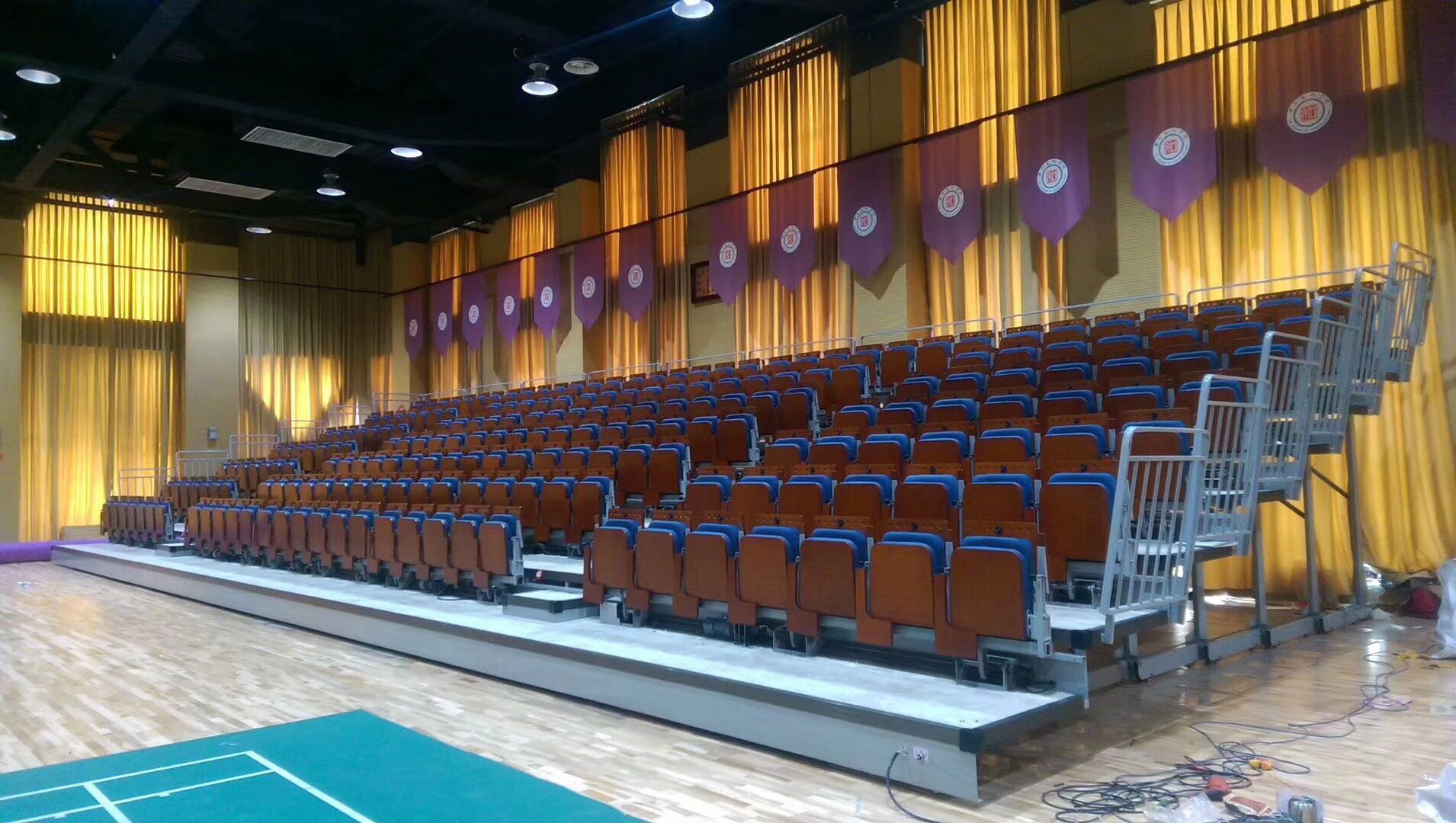 帥康自動伸縮看臺座KTR-Z，自動伸縮看臺座批發(fā)，自動伸縮看臺座KTR-Z，看臺座椅KTR-Z廠家