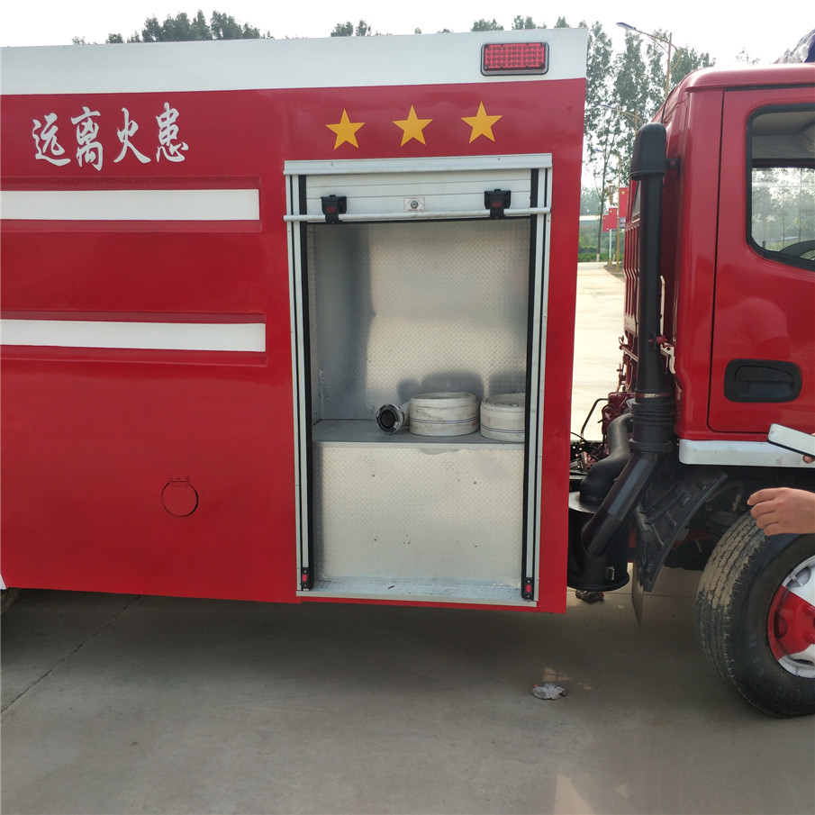 供應(yīng)8方消防車，多功能消防車，消防車用途