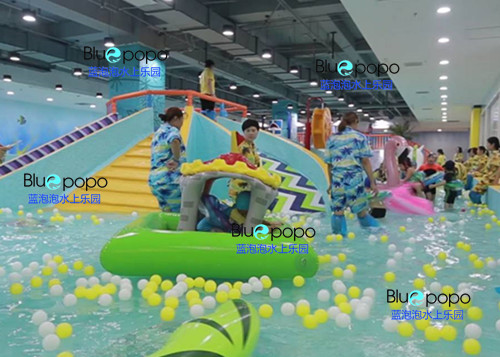 藍泡泡闡述室內(nèi)兒童恒溫水上樂園現(xiàn)代化主題包裝設計