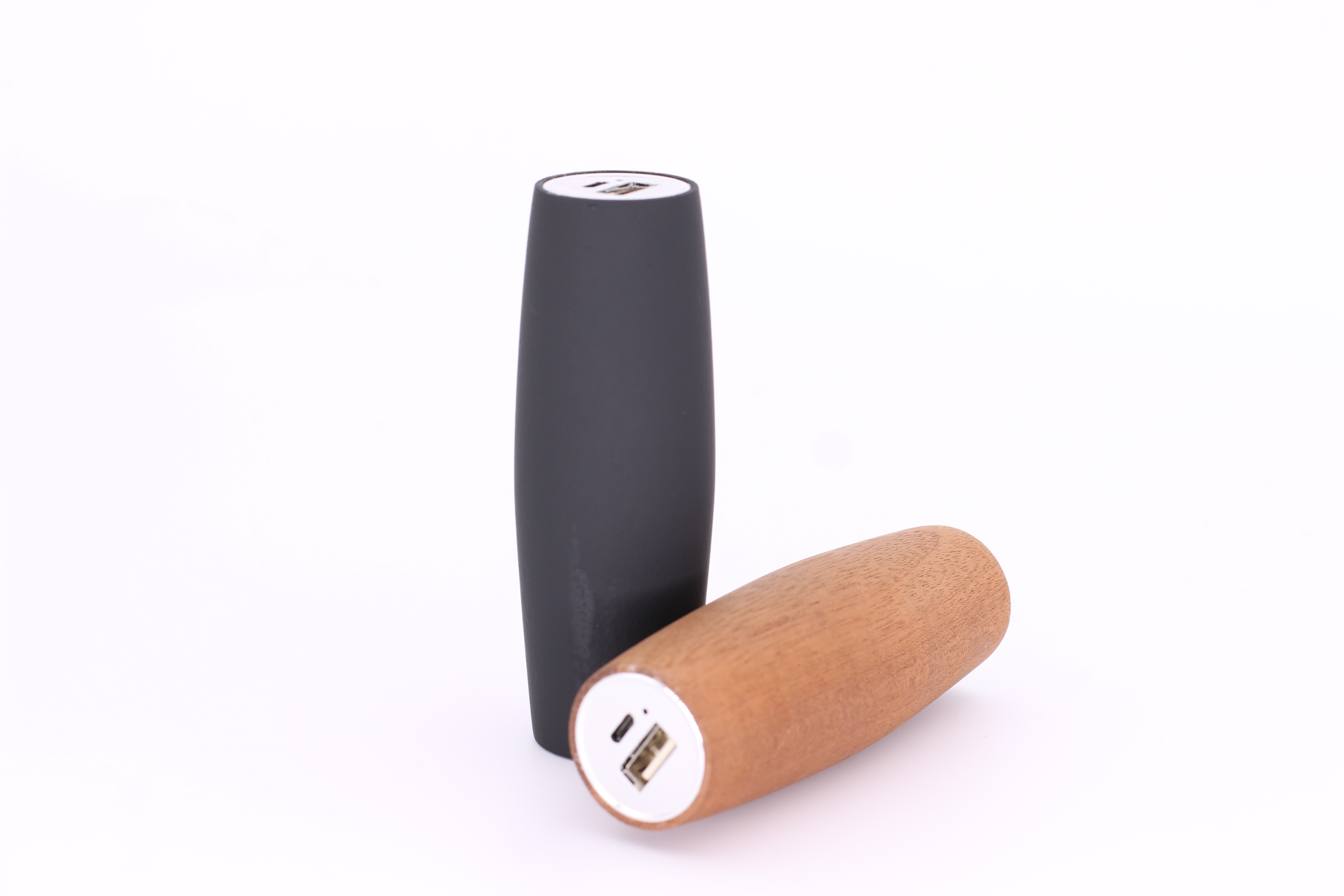 進(jìn)口原實木打造新奇特多功能充電寶精美時尚便攜實用足容量5000毫安  木質(zhì)*共振按摩解壓掌心快充電寶