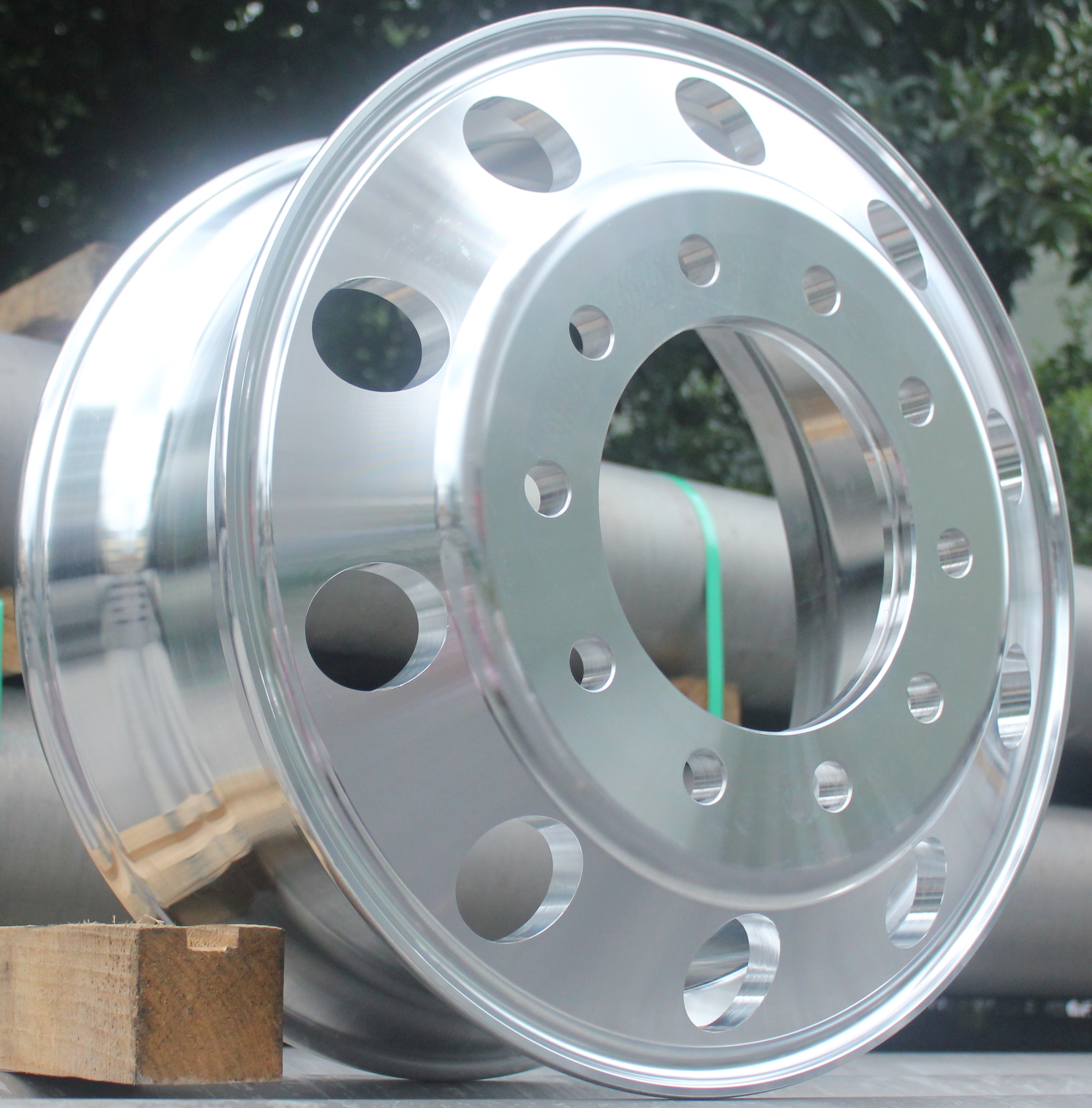 卡車輕量化鍛造鋁合金輪轂 西城卡車輕量化鍛造鋁合金輪轂39