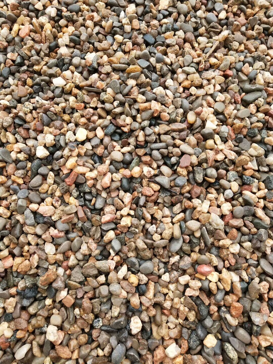 濾料鵝卵石 河卵石，鋪設(shè)鵝卵石，鵝卵石供應(yīng)