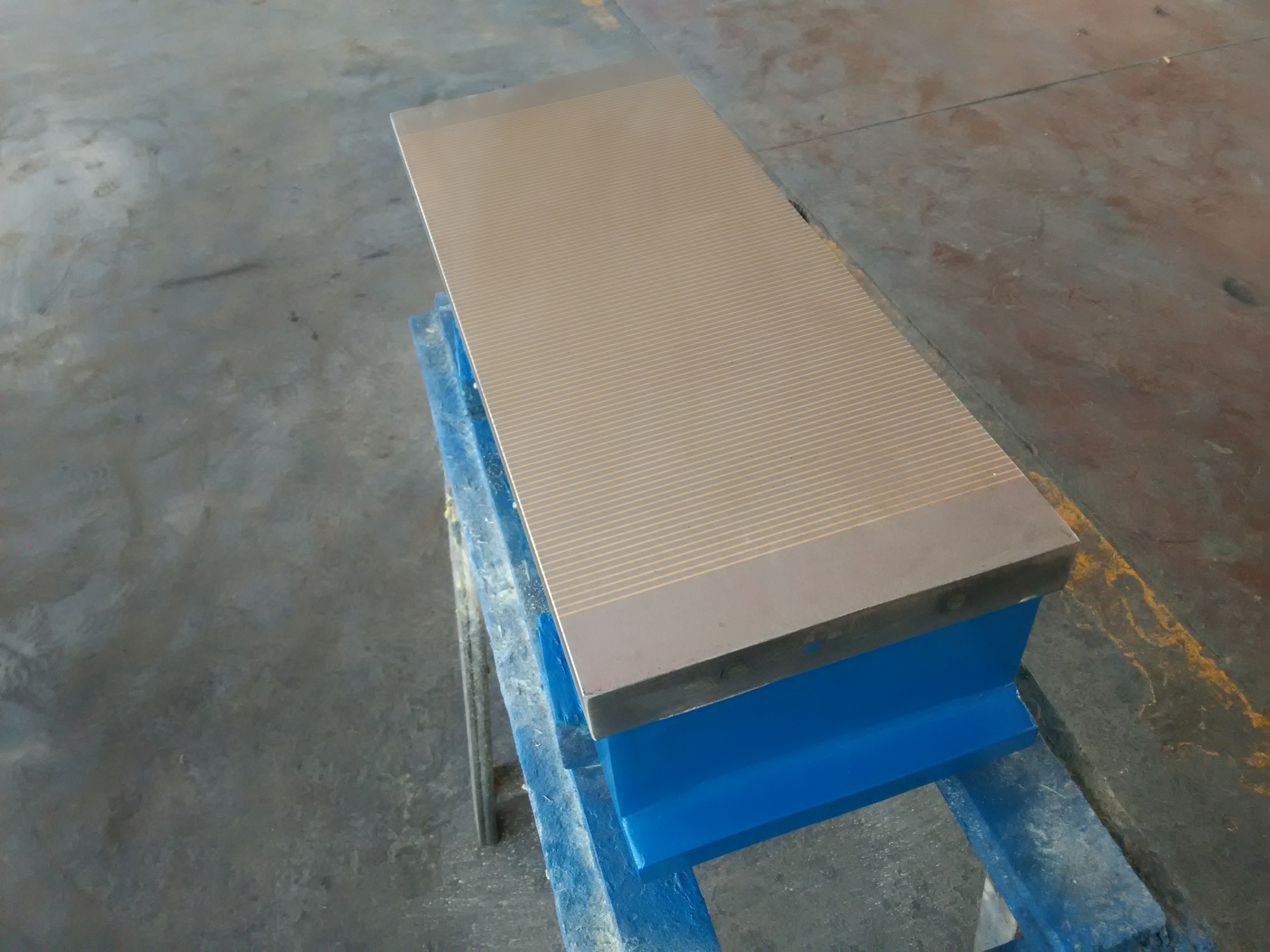 山東魯磁直銷電磁吸盤XM11