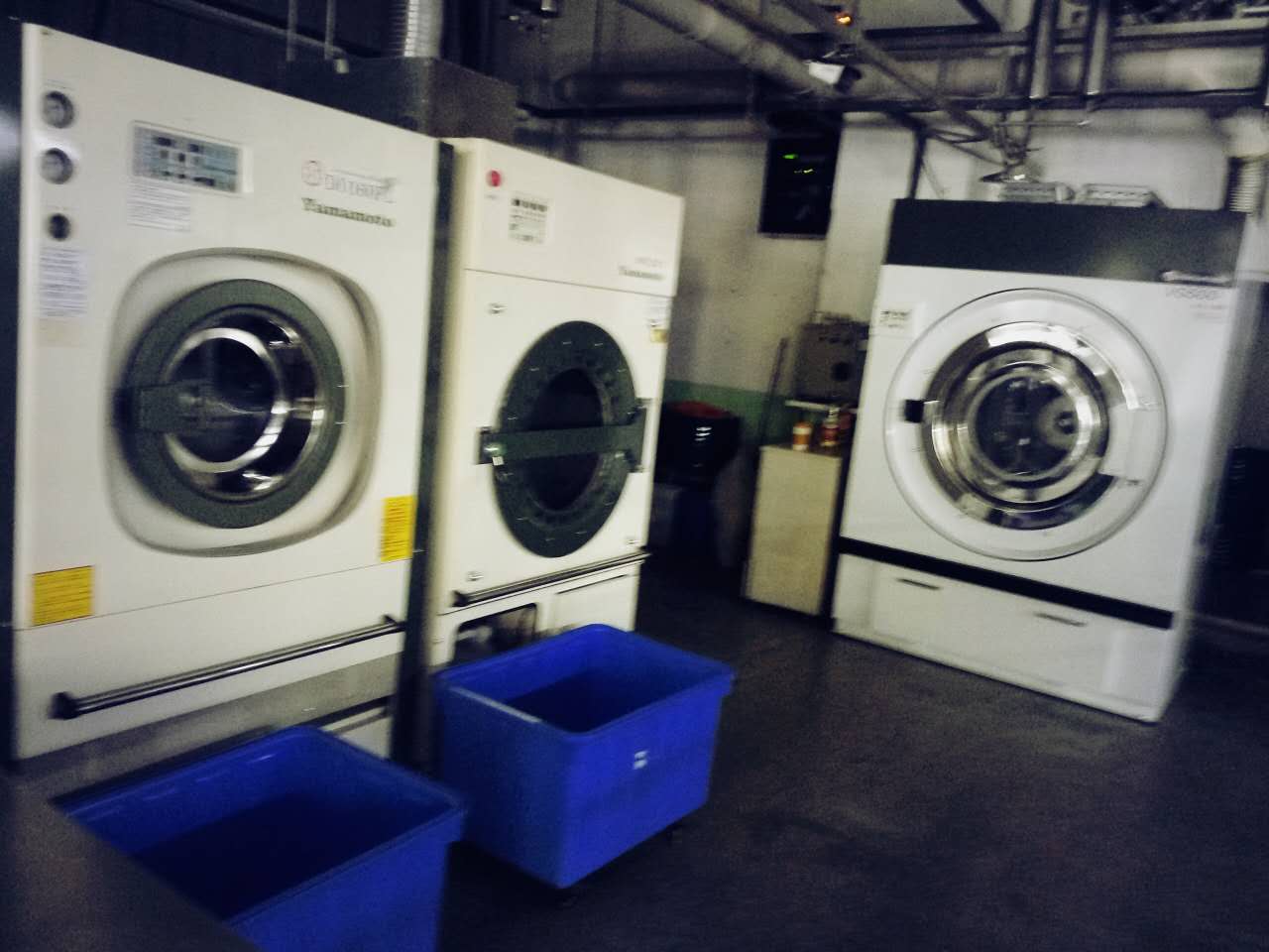 沈陽(yáng)二手水洗廠設(shè)備  八層新二手水洗廠洗衣房設(shè)備