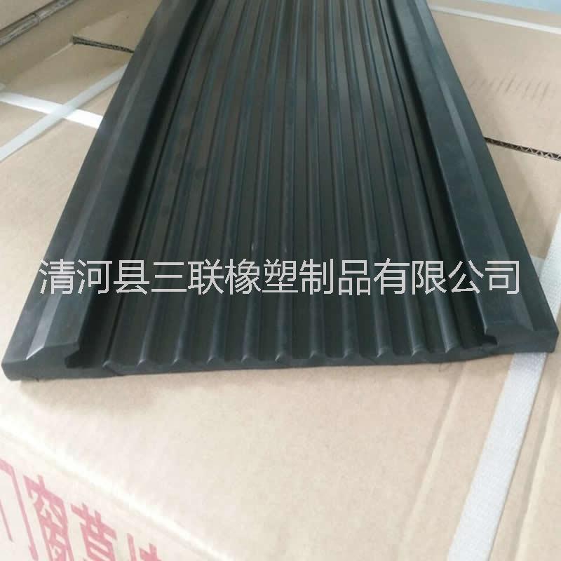 公路橋墩變形縫 隧道防水膠皮風(fēng)琴板 鐵路伸縮帶 電梯變形條