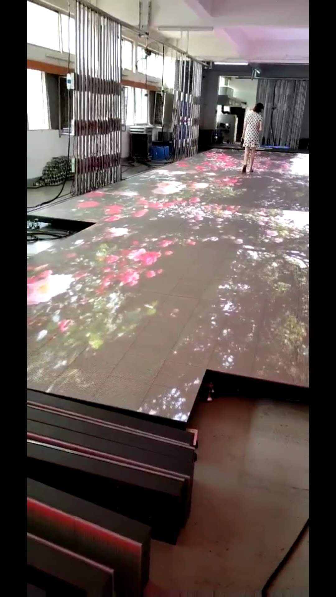 LED地磚互動(dòng)屏