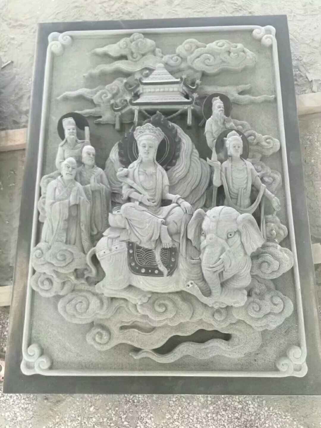 定做門口石雕獅子廠區(qū)石獅子