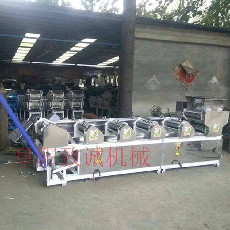 鞏義面條機(jī)今日?qǐng)?bào)價(jià)新鄭自動(dòng)掛面機(jī)廠家報(bào)價(jià)